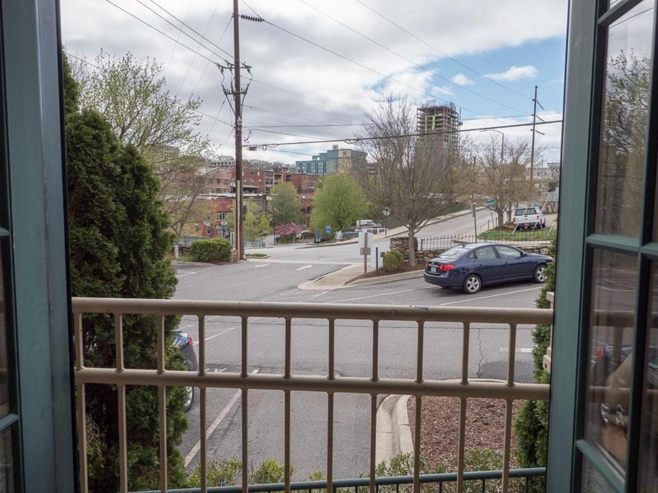 The Easy Spot Dt Parking Villa Asheville Esterno foto
